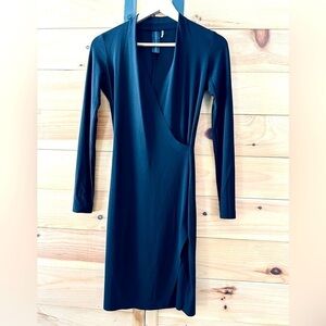 Norma Kamali Long Sleeve Modern Side Drape Dress XS Black